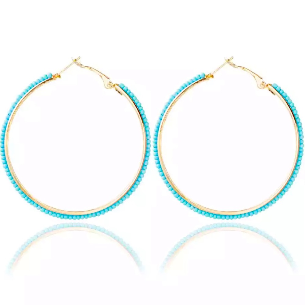 🍒3/$30 New Turquoise Beaded Hoop Earrings - Picture 3 of 3